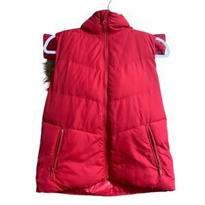 Gap Women’s Puffer Vest Medium Red Hooded Front Zip Pockets
